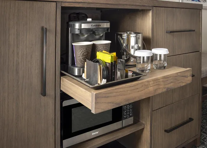 Self catering: Doubletree By Hilton Murfreesboro