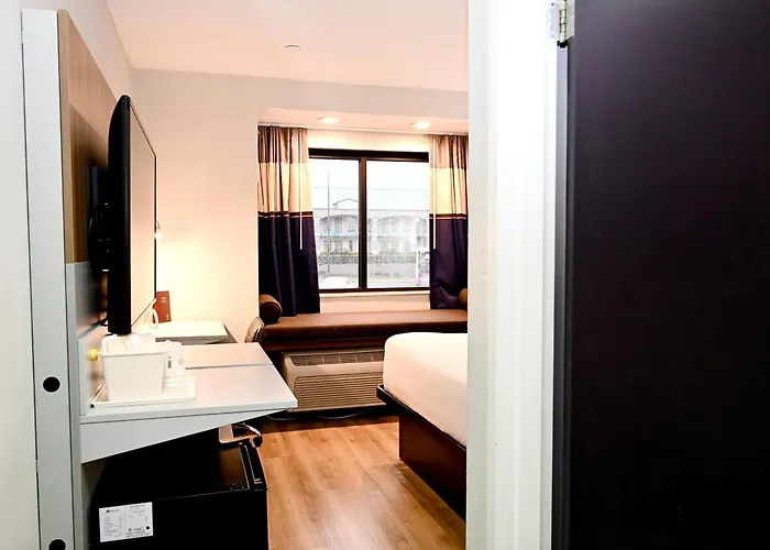 Family Hotel: Microtel Inn By Wyndham - Murfreesboro